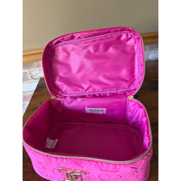 Juicy Couture Pink Velour Vanity Bag Cosmetic Case With Gold Logo - Picture 13 of 16
